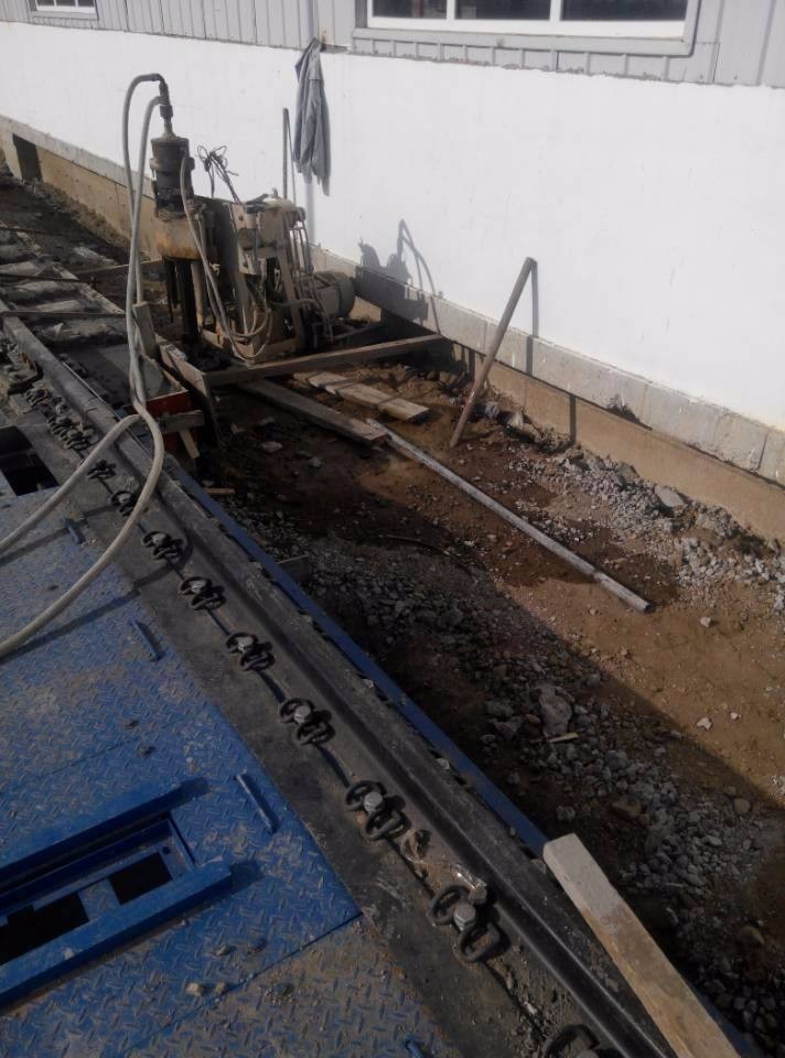 达孜注浆治理铁路高路基沉陷病害